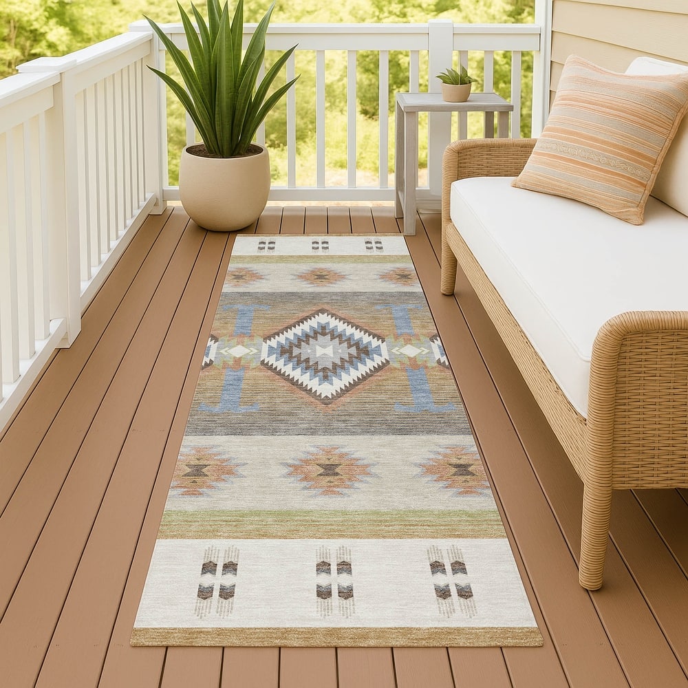 Machine Washable Indoor/ Outdoor Global Chennai Chantille Rug