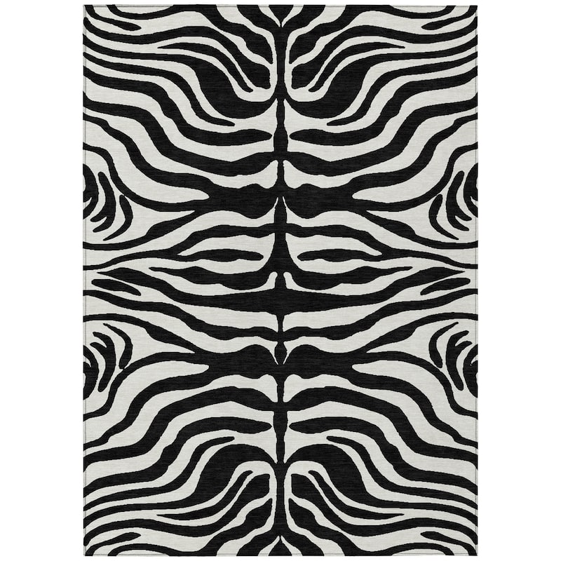 Machine Washable Indoor/ Outdoor Modern Animal Print Chantille Rug