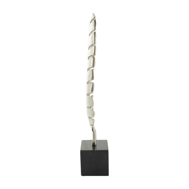 CosmoLiving by Cosmopolitan Gold or Silver Aluminum Metal Standing Single Leaf Sculpture with Black Marble Base