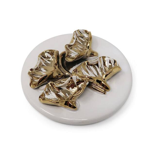 Gold Decorative Candle With Flower Design Lid - White Petal Lid