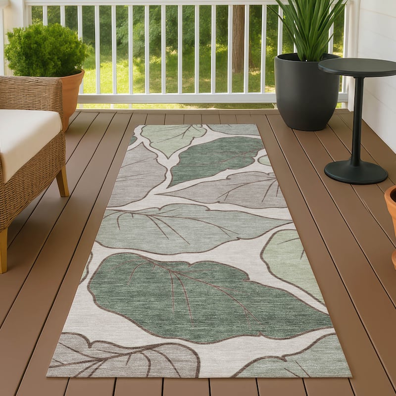 Machine Washable Indoor/ Outdoor Contemporary Floral Chantille Rug - Basil - 2'3" x 7'6"