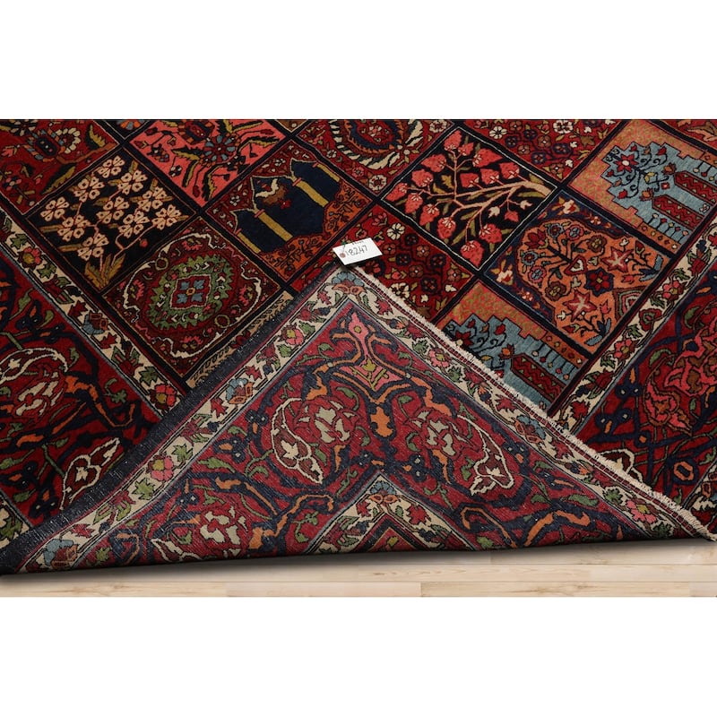 Hand Knotted Bhakhtiari Navy,Red Wool Traditional Oriental Area Rug - 8' 5'' x 11' 7''