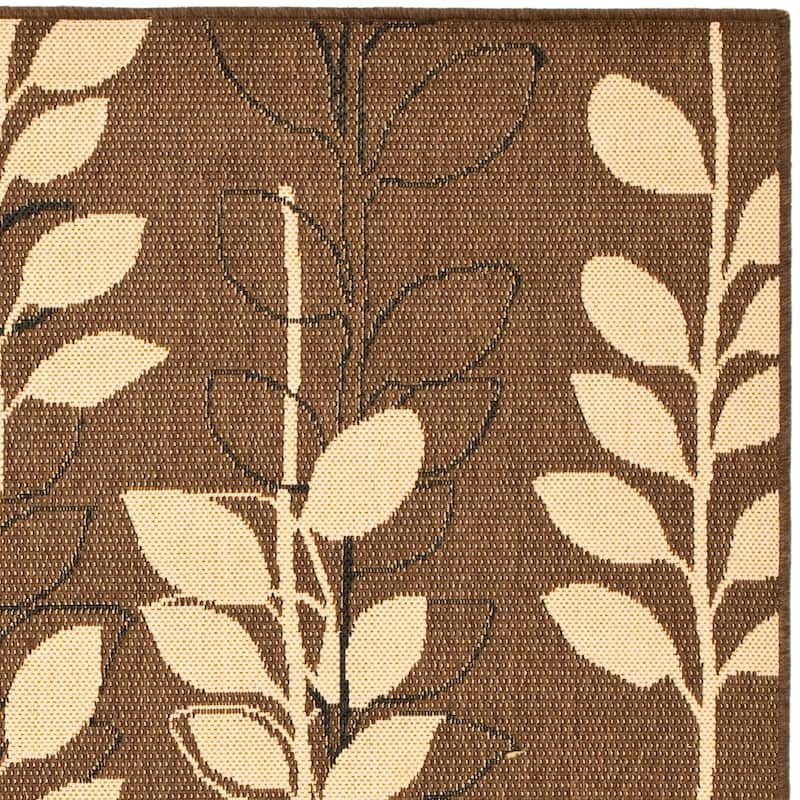SAFAVIEH Courtyard Ernestina Indoor/ Outdoor Waterproof Rug