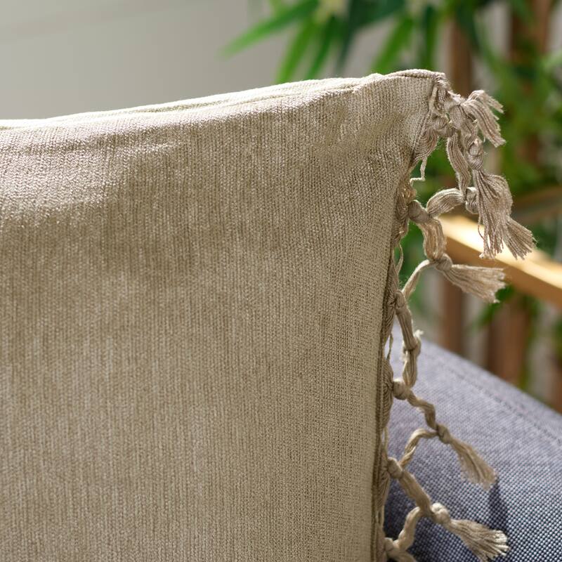 SAFAVIEH Manaila Boho Fringe Tassel 18-inch Decorative Throw Pillow