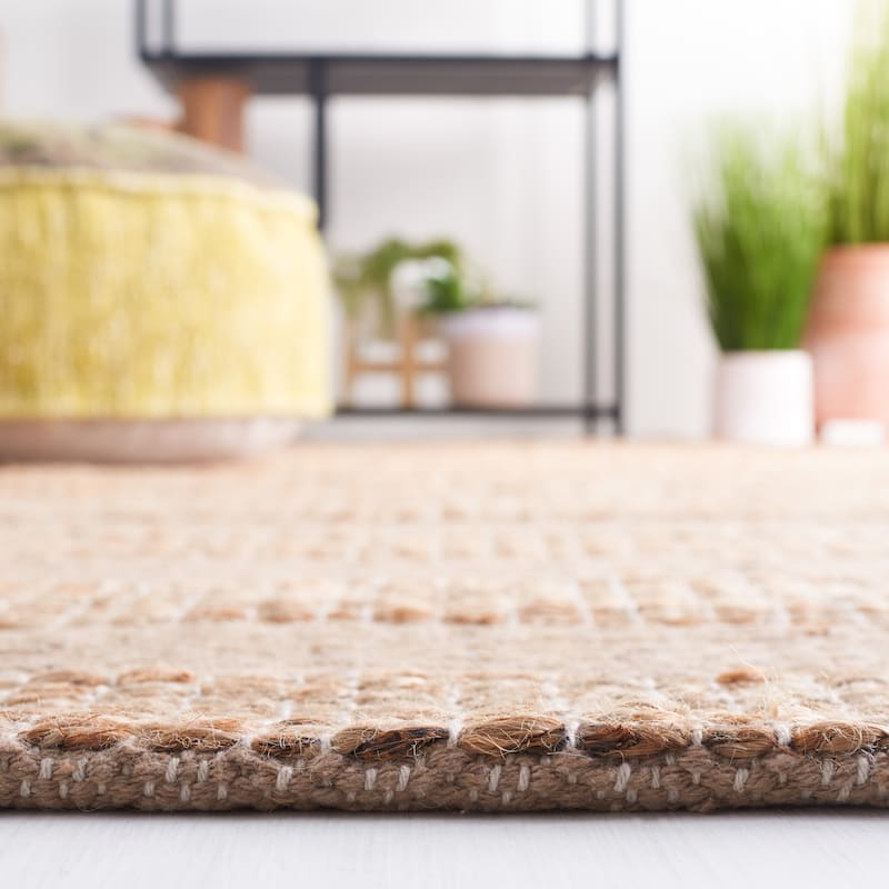 SAFAVIEH Handmade Natural Fiber Jalynn Geometric Seagrass Rug