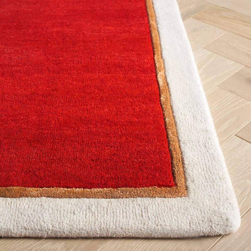SAFAVIEH Handmade Fifth Avenue Abla Border Design Wool Rug