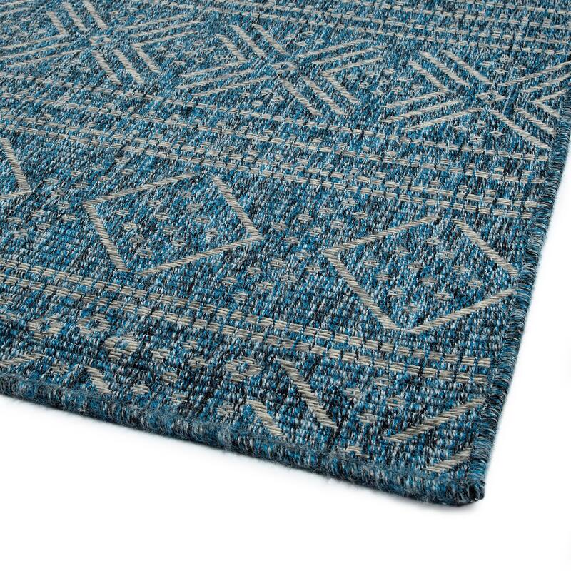 Modern Transitional Geometric Southwestern Textured High-Low Cut & Loop Rectangle Throw Rug - 2x 3
