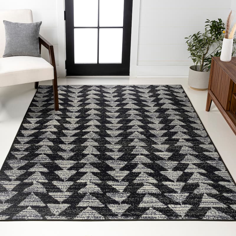 JONATHAN Y Khalil Moroccan Triangle Geometric Area Rug - 5 X 8 - Black/Cream