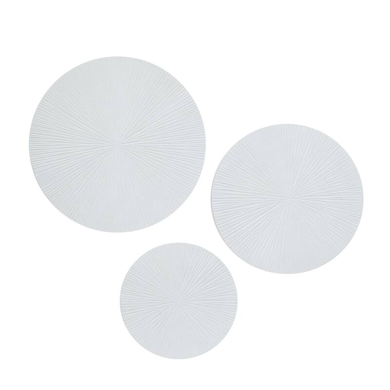 CosmoLiving by Cosmopolitan Gold, White or Black Wooden Carved Radial Plate Home Wall Decor (Set of 3)
