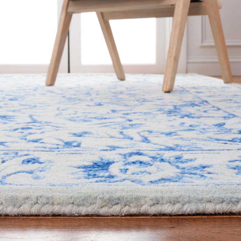 SAFAVIEH Handmade Metro Jagbir French Country Wool Rug