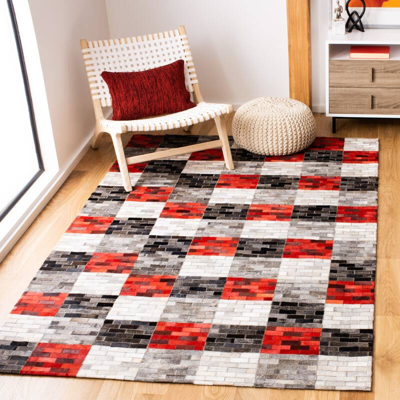 SAFAVIEH Handmade Studio Leather Nakisha Modern Leather Rug - 8' x 10' - Grey/Red