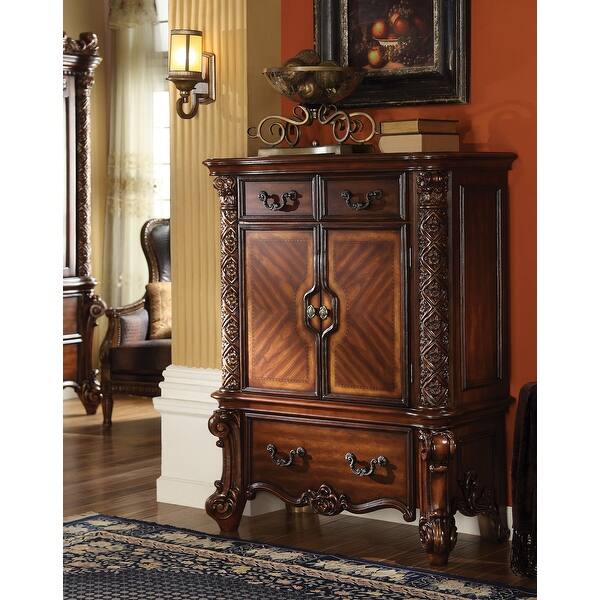 Casada Cherry 3-Drawer Accent Chest