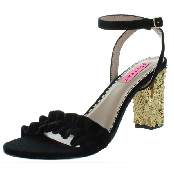 betsey johnson chunky heel