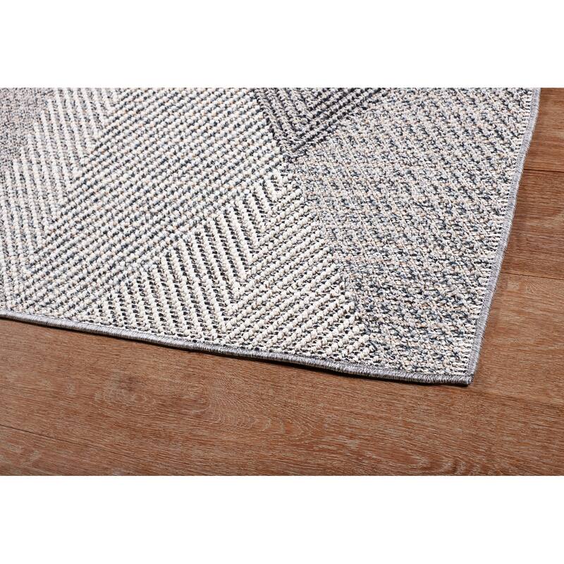 Terra by Obeetee Resort Abstract Rug