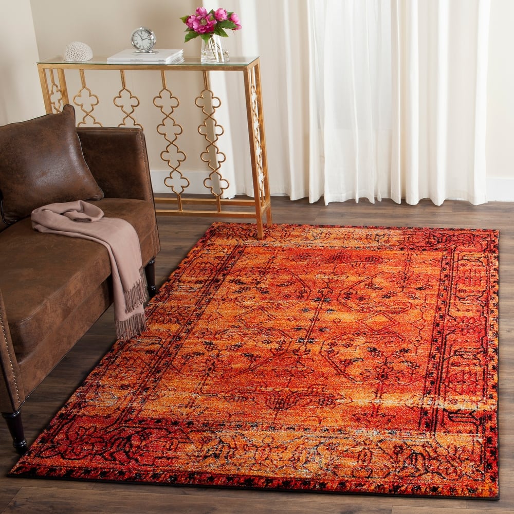 SAFAVIEH Vintage Hamadan Selma Oriental Distressed Rug