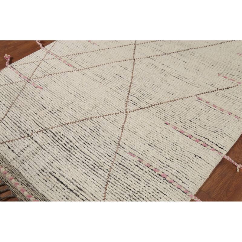 All-Over Ivory Moroccan Oriental Area Rug Hand-Knotted Wool Carpet - 4'9"x 8'9"