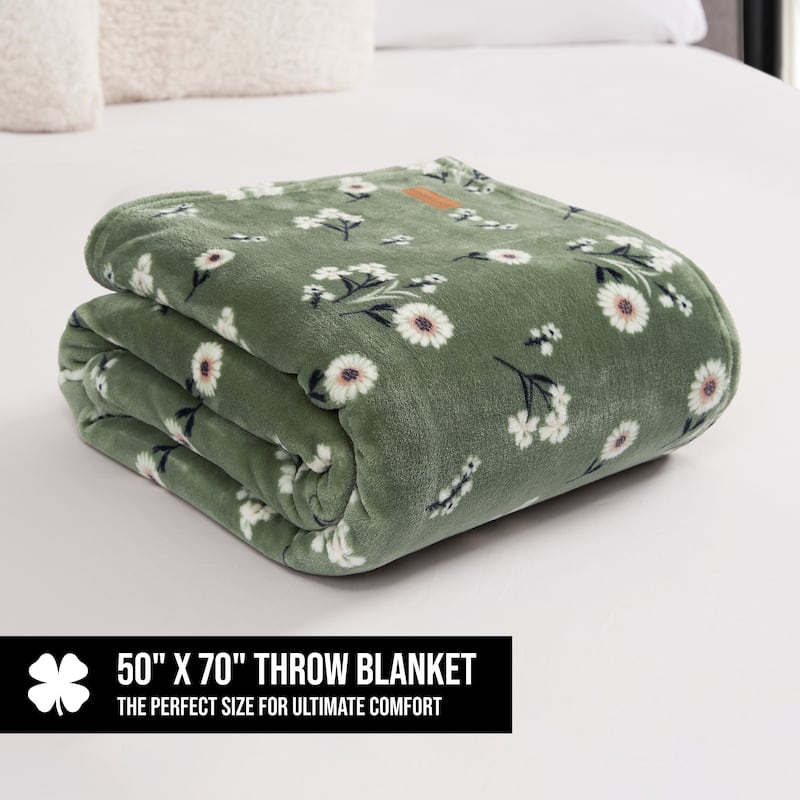 Lucky Brand Daisy Plush Throw Blanket