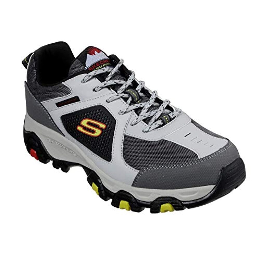 skechers track spikes