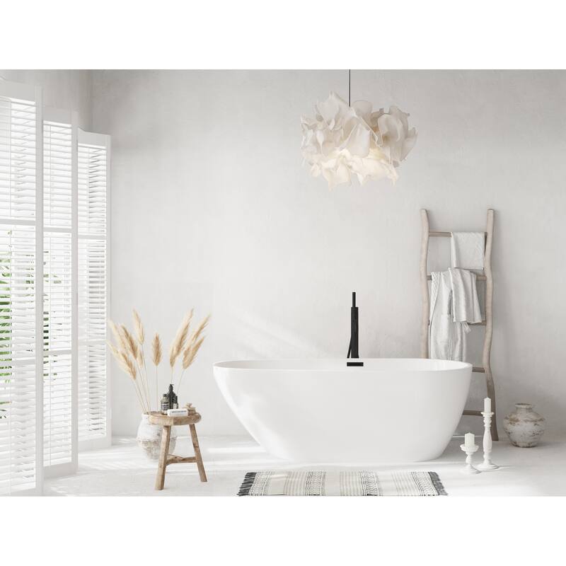 Hillary Bathtub in Glossy White