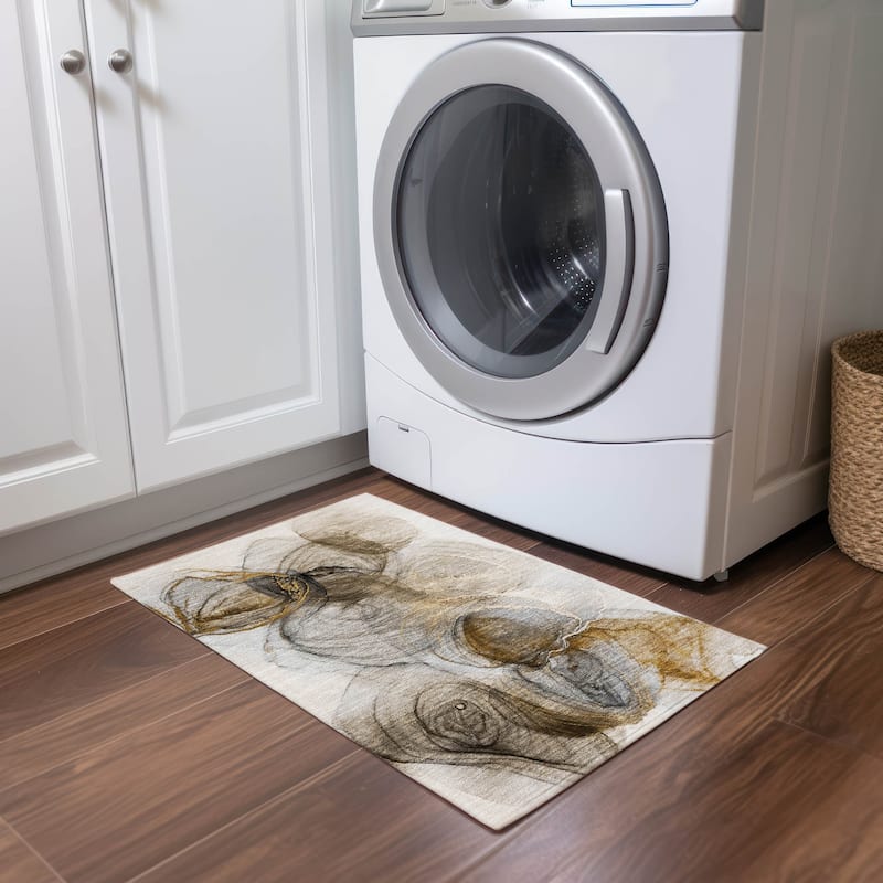 Machine Washable Indoor/ Outdoor Abstract Circles Chantille Rug - Brown - 1'8" x 2'6"