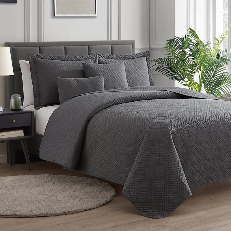 Clara Clark Bedspread Quilt Set - Embossed Pinsonic Lightweight Coverlet Set