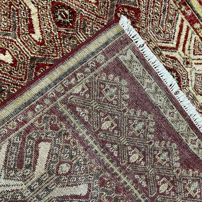 HERAT ORIENTAL Handmade Gabbeh Wool Rug - 3'10" x 5'9"