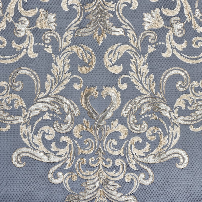 Dicaprio Comforter Set