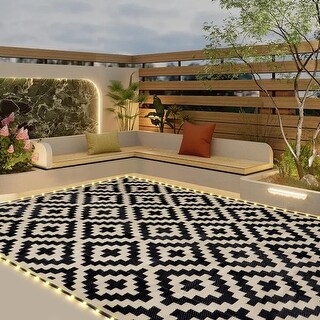Campion Modern Geometric Indoor/Outdoor Area Rug - Bed Bath & Beyond ...