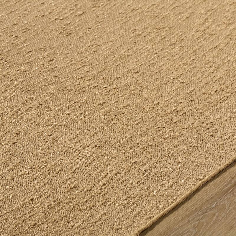 Livabliss Lush Farmhouse Area Rug