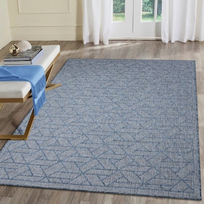Liora Manne Carmel Pyramid Indoor/Outdoor Rug