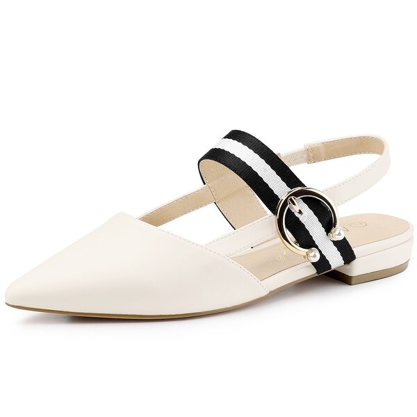 flat pointed pumps