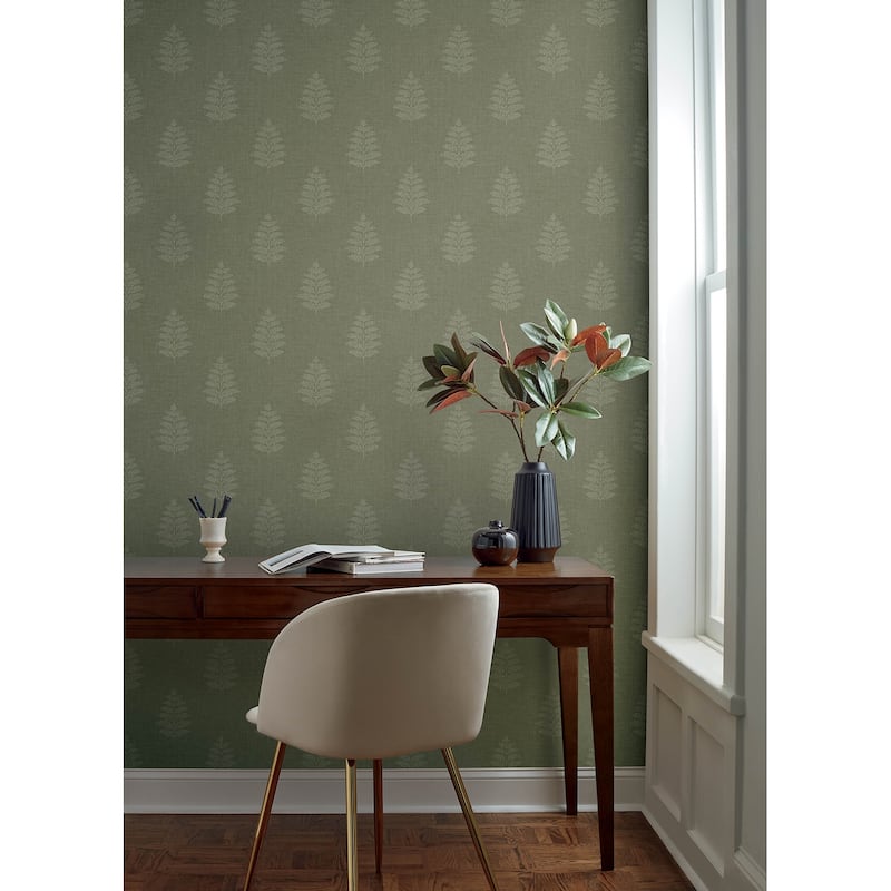 Chesapeake Frond Dark Green Leaf Wallpaper