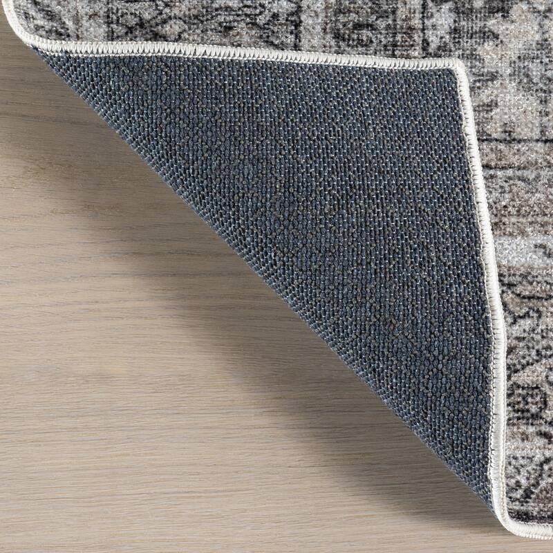 Nuloom Fiore Medallion Machine Washable Area Rug