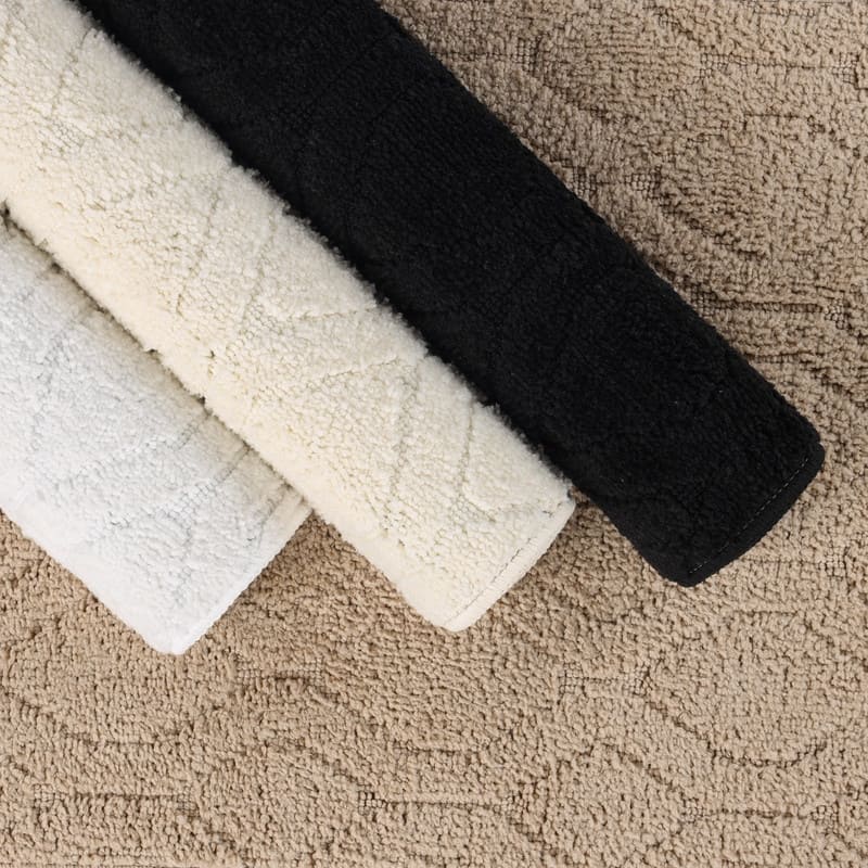 Blue Nile Mills Diamond Lattice Textured Non-Slip Washable Bath Rugs - Set of 2