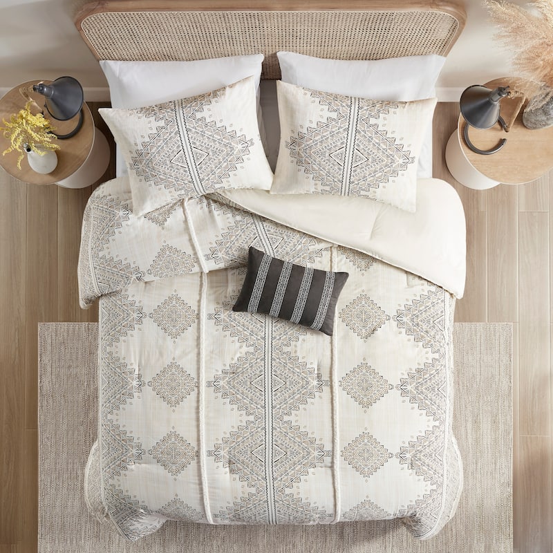 Madison Park Alba 4 Piece Printed Comforter Set with Throw Pillow