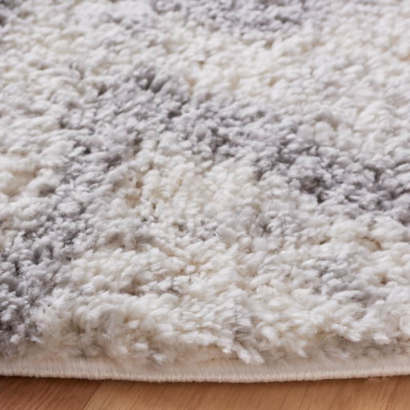 SAFAVIEH Berber Shag Guluzar Moroccan Boho 1.25-inch Rug