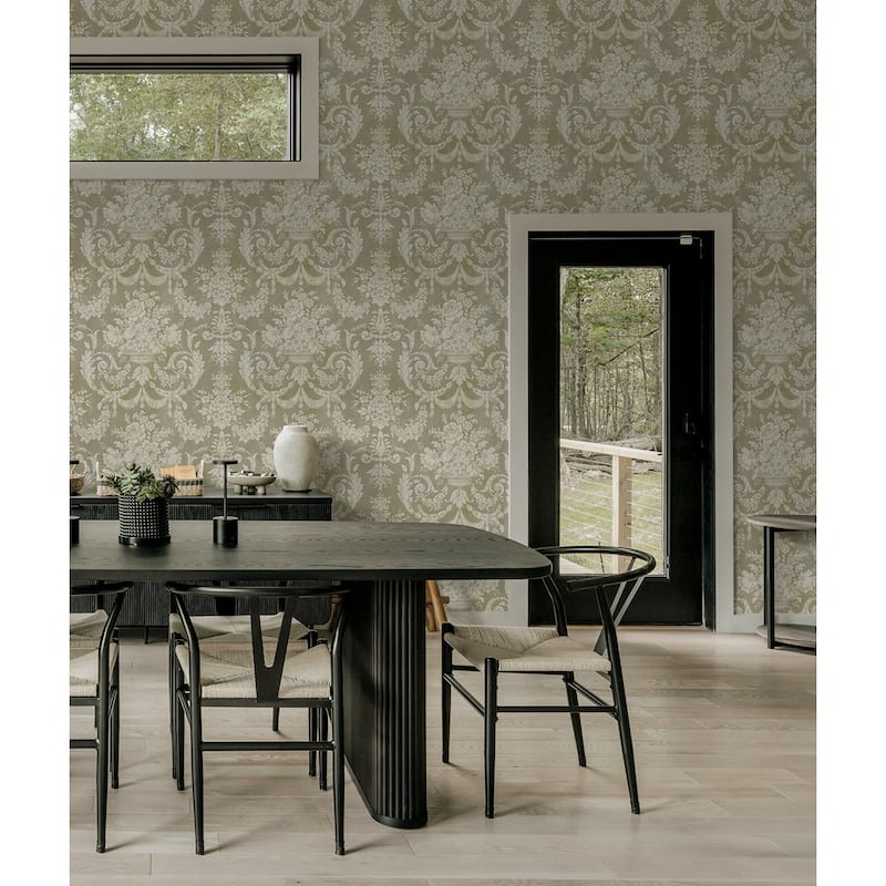 Seabrook Designs Drusilla Floral Vase Unpasted Wallpaper