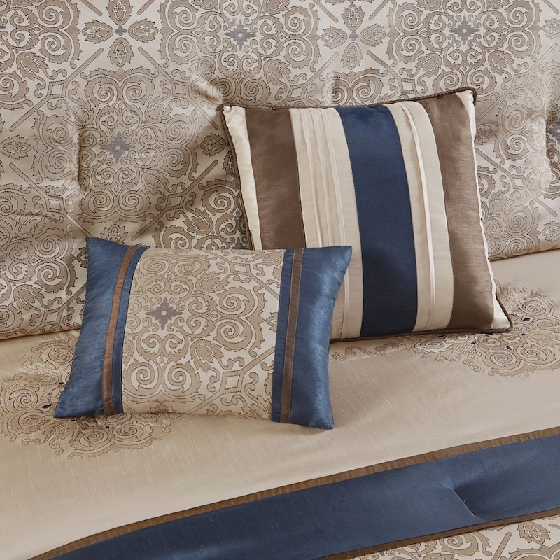 Madison Park Essentials Parker Jacquard Embroidered Pieced 24 Piece Room in a Bag