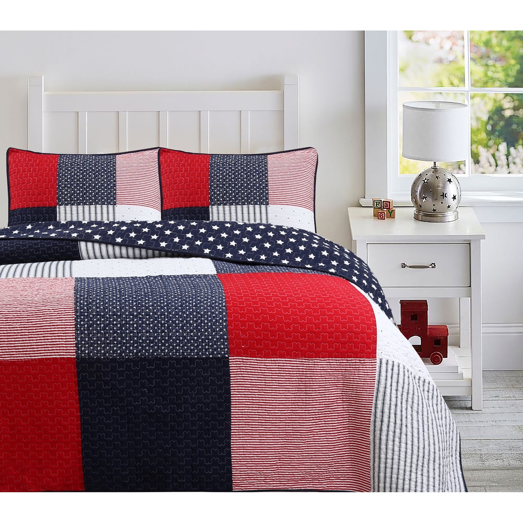 Cozy Line Patriotic Patchwork Plaid Red White Blue Reversible Cotton Quilt Bedding Set
