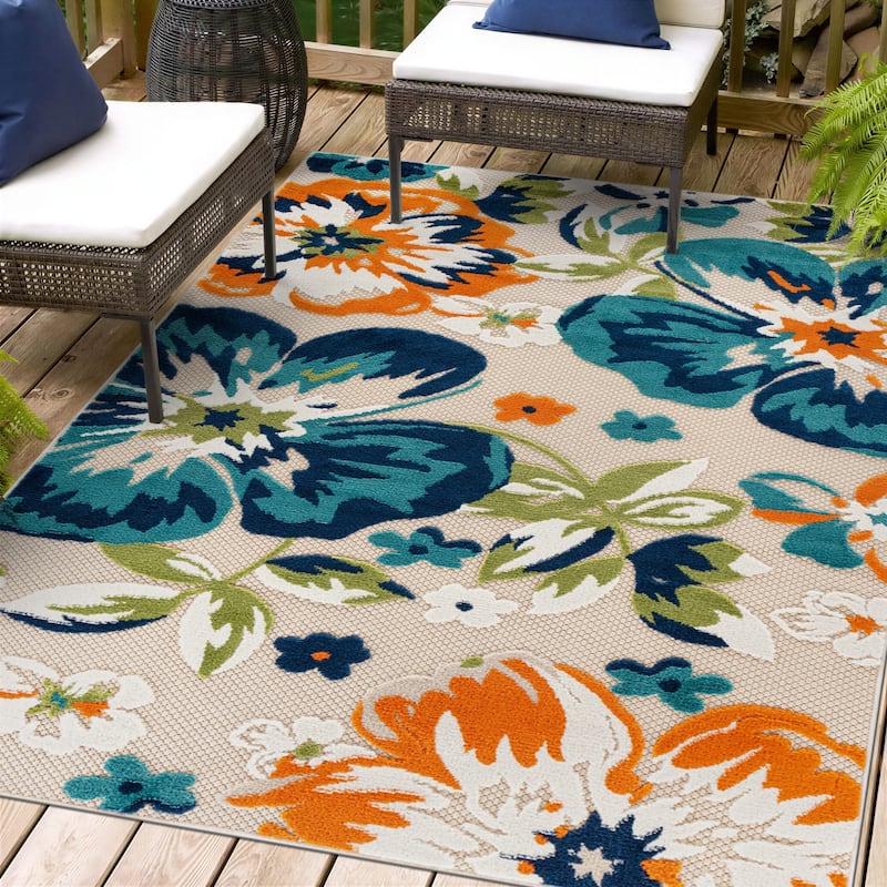 Bergamo Contemporary Floral Indoor/Outdoor Area Rug - 5'x7' - Multi