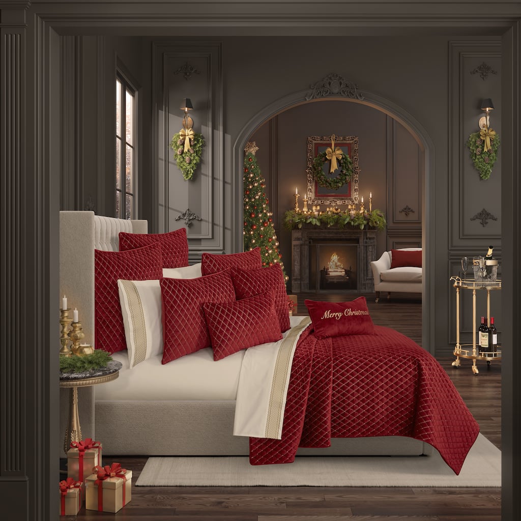J. Queen New York Grandeur Christmas Quilt Set