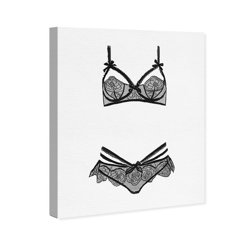 Wynwood Studio Fashion and Glam Provoke Me II Black and Glam Wall Art Canvas Print