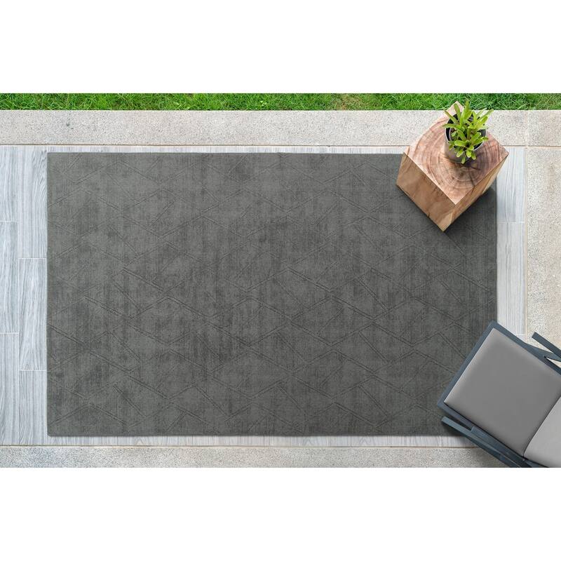 Hand-Loomed Polyester Moravec Rug