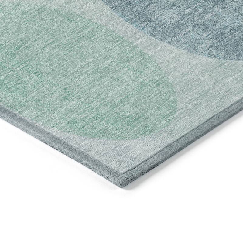 HomeRoots Geometric Transitional Rectangle Outdoor Rug