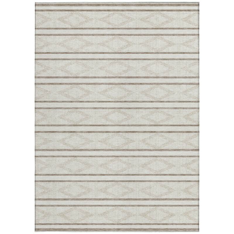 HomeRoots Geometric Transitional Rectangle Outdoor Rug