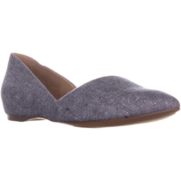 naturalizer pointed toe flats