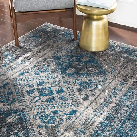 Evry Vintage Heriz Area Rug