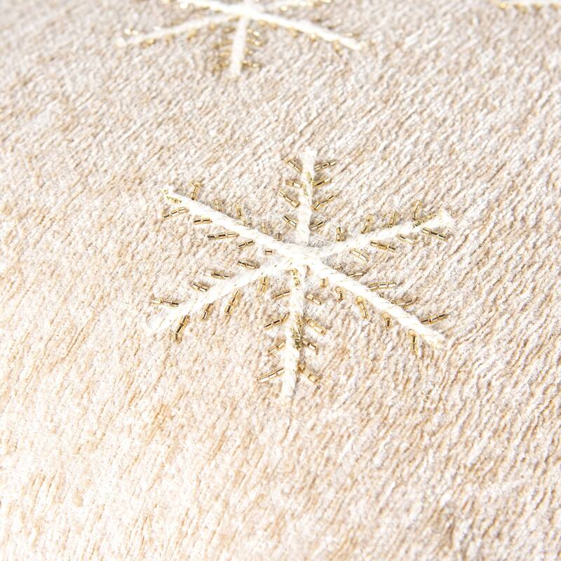 Rizzy Home Tucked Snowflake Holiday Throw Pillow