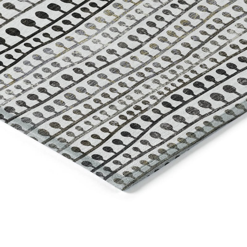 HomeRoots Striped Transitional Rectangle Outdoor Rug