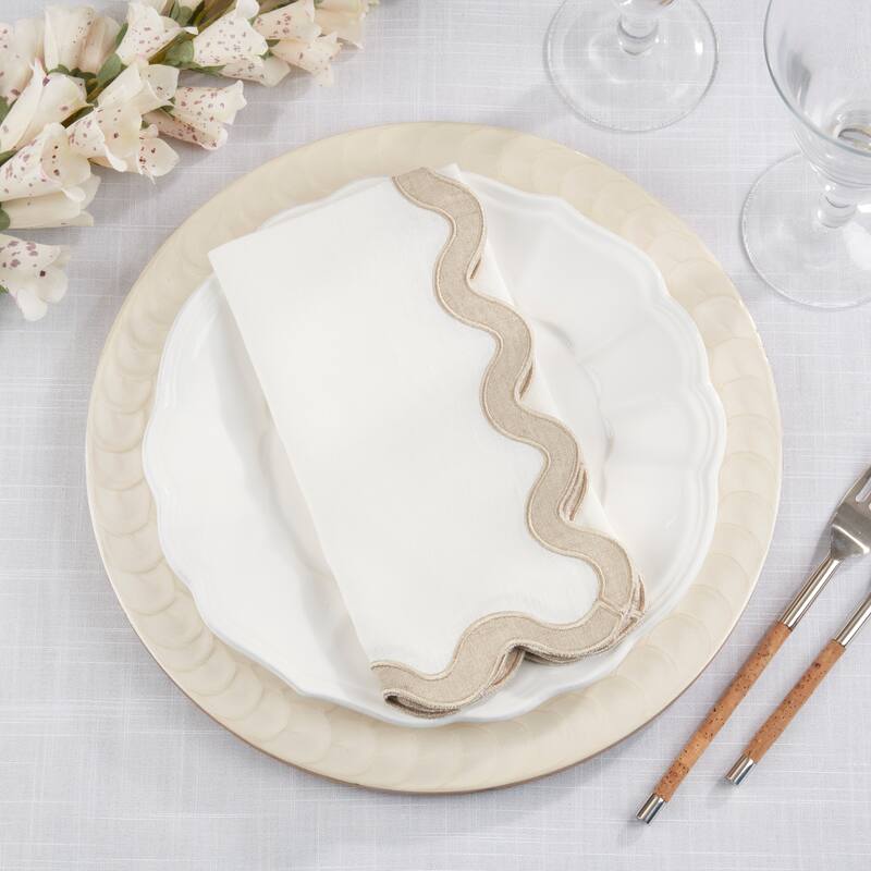 100% Linen Soft Hue Scallop Napkin (Set of 4) - 20"x20"